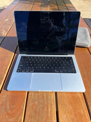 MacBook Pro M3 Silver 14 pulgadas