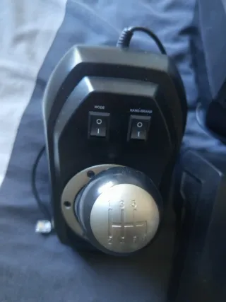 Volante per PC/Xbox con pedali