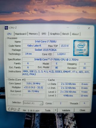 Ordenador portátil Fujitsu i7 7th. con disco SSD