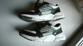 Zapatillas Gioseppo RAASDOR negras y blancas Mujer