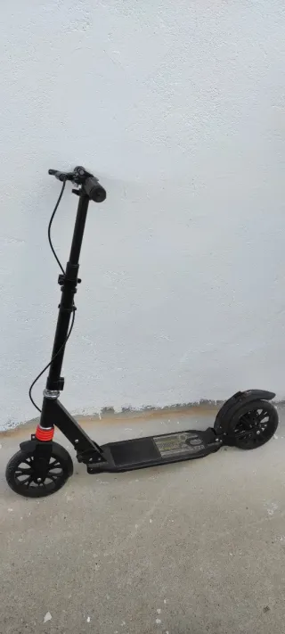 Patinete Patín Negro no es electrico