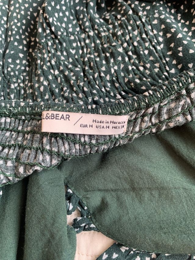 Vestido mini verde con estampado blanco