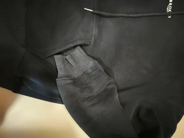 Sudadera Broken Oslo Negra