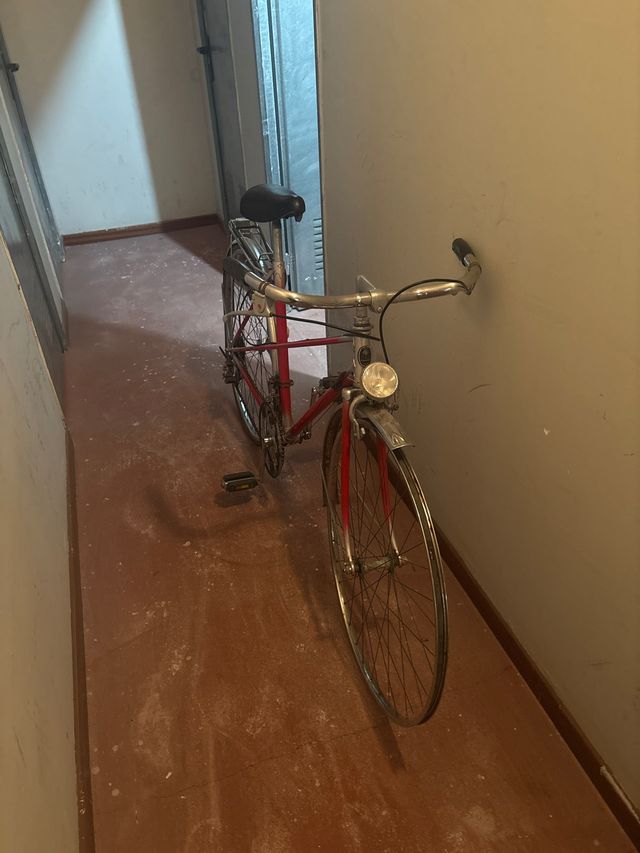 Bicicleta Clásica Roja