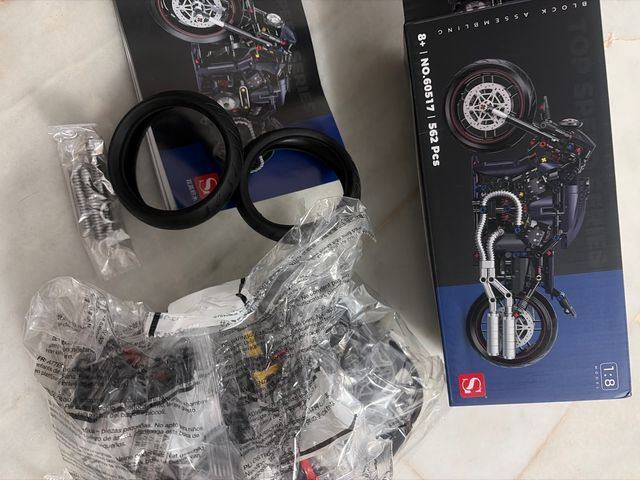 Bloques de construcción moto 1:8