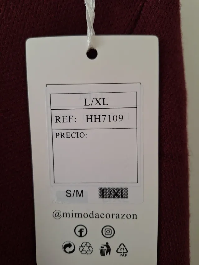 Jersey granate con bordado