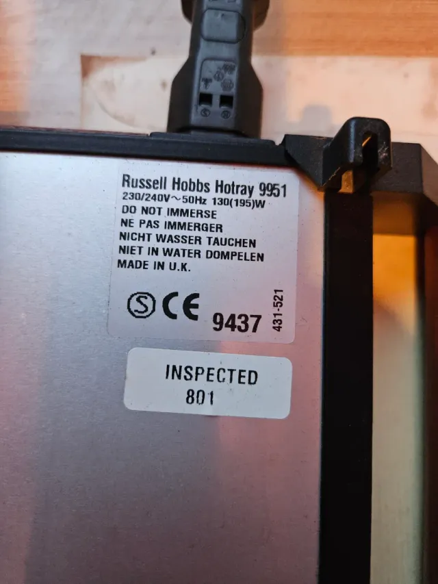 Bandeja calienta platos russell hobbs