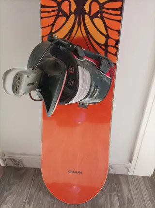 Tabla Snowboard Nitro 1.52 + Fijacione FLOW S