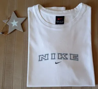 T-shirt Nike donna tg M bianca