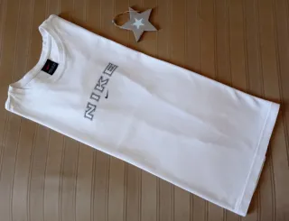 T-shirt Nike donna tg M bianca