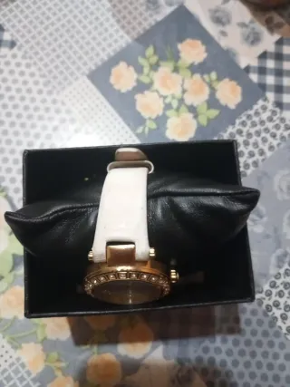 Reloj Festina Mujer Dorado y Blanco