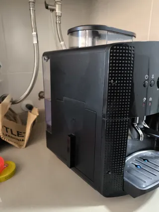 Cafetera Krups Super Automática