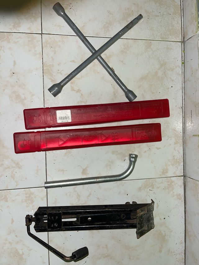 Kit Herramientas Coche