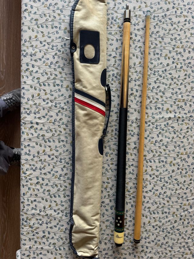 Taco de billar americano con funda