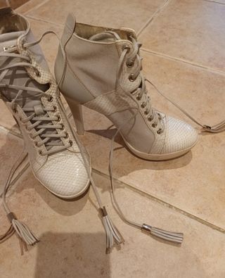 Botines Guess Beige/Blanco