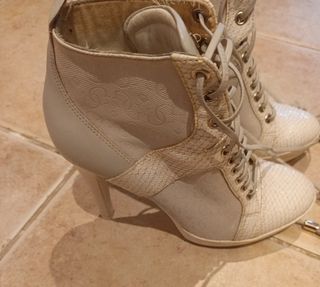 Botines Guess Beige/Blanco
