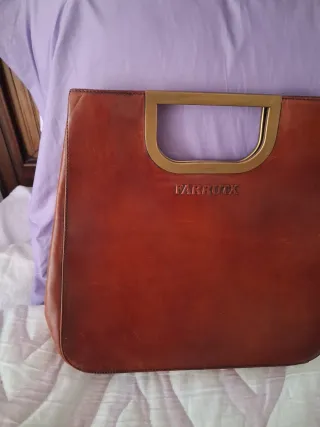 Bolso FARRUTX Marrón Piel Asa Dorada