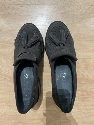 Mocasines con borlas