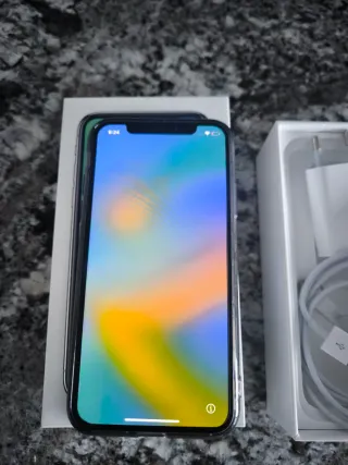iPhone X Apple Nero/Argento