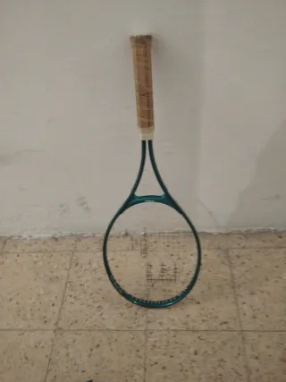 Raqueta de tenis M&K