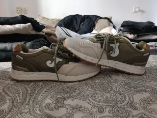 Zapatillas Joma Beige y Verde