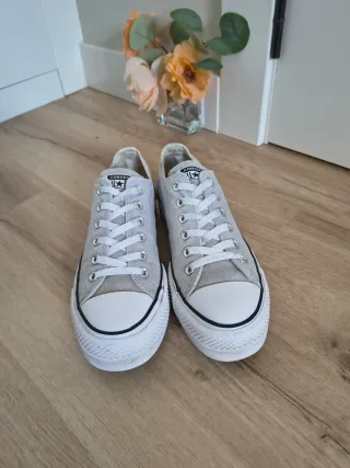 Converse con plataforma talla 40 color gris