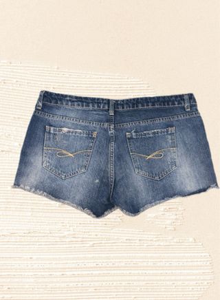 Mid rise fit y2k 2000s style denim jeans shorts