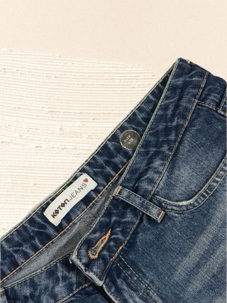 Mid rise fit y2k 2000s style denim jeans shorts