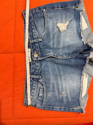 Mid rise fit y2k 2000s style denim jeans shorts