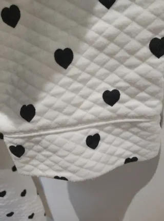 Bata Énfasis Talla Única Corazones Negros