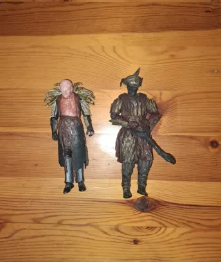 Lotto 2 Action Figures Personaggi Fantasy