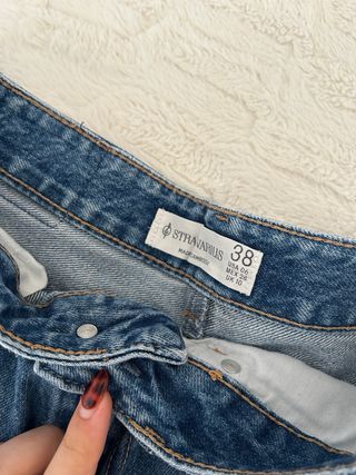 Vaqueros cortos Stradivarius