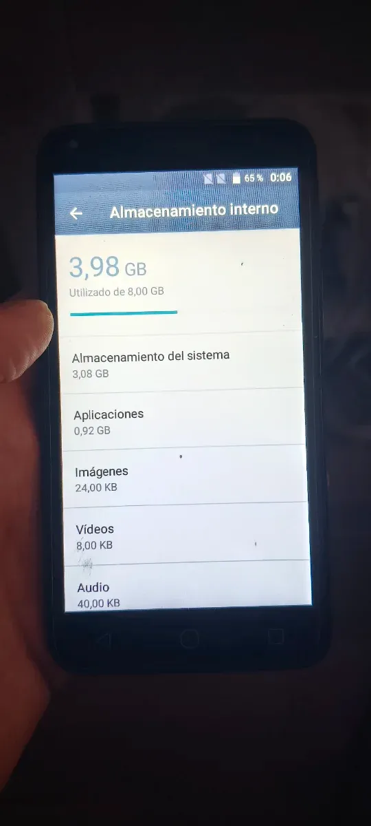 Alcatel Pixi 4 Nero