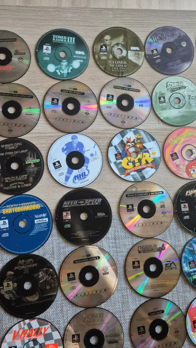 Lote 54 juegos PS1 CD