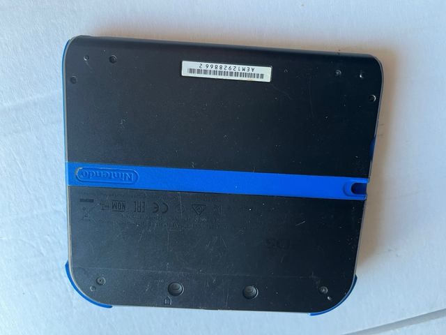 Nintendo 2DS Nera e Blu