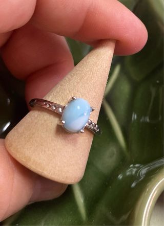 Anillo Zamak y Piedra Larimar. Ajustable