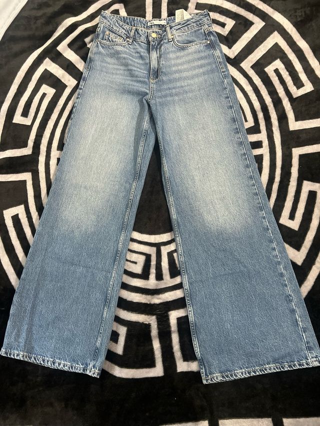 Vaqueros Zara Anchos Azules