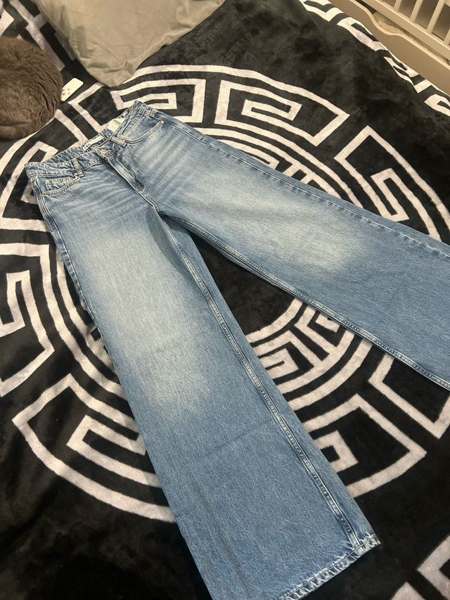 Vaqueros Zara Anchos Azules