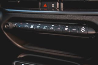 FIAT 600 LA PRIMA 1.2 MHEV 145CV