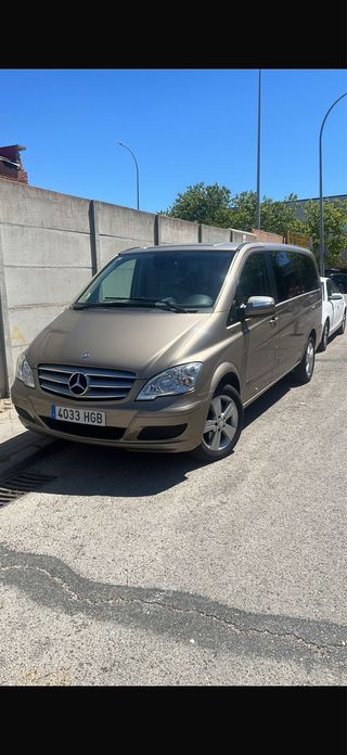 Mercedes-Benz Viano 2011