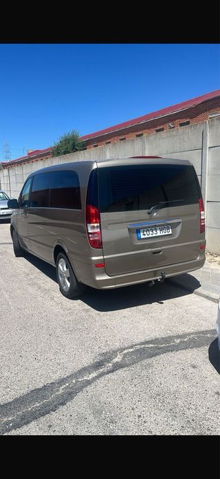 Mercedes-Benz Viano 2011