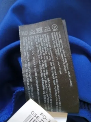 Vestido fiesta azul con pedrería