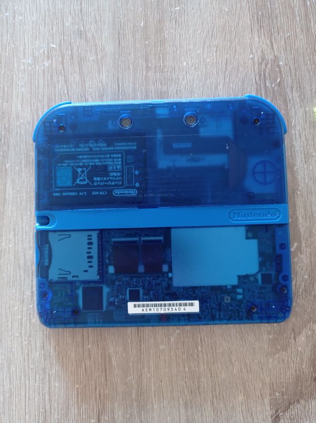 NINTENDO 2DS KYOGRE AZUL TRANSPARENTE FUNCIONANDO