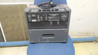 Amplificador Válvulas Fender Bassbreaker OO7