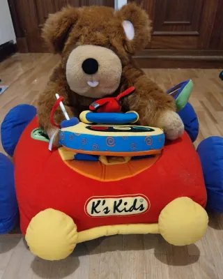 Coche peluche de bebé interactivo K's Kids ,con pi