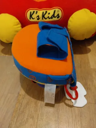 Coche peluche de bebé interactivo K's Kids ,con pi