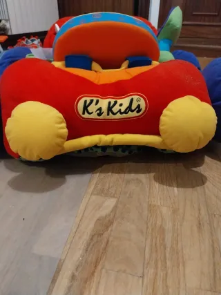 Coche peluche de bebé interactivo K's Kids ,con pi