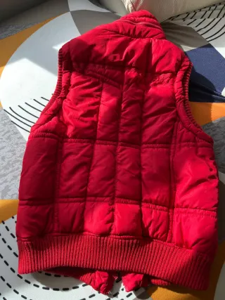 Chaqueta acolchada roja