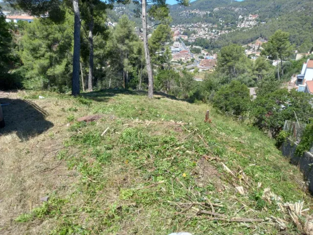 Terreno en venta con vistas