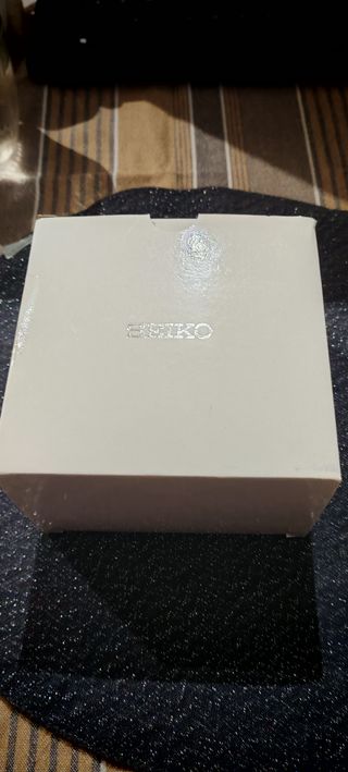 Reloj Rotary Cuadrado Azul y Plateado